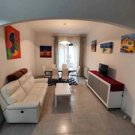 Apartment Carlo's By12 - L'atelier - Sanremo